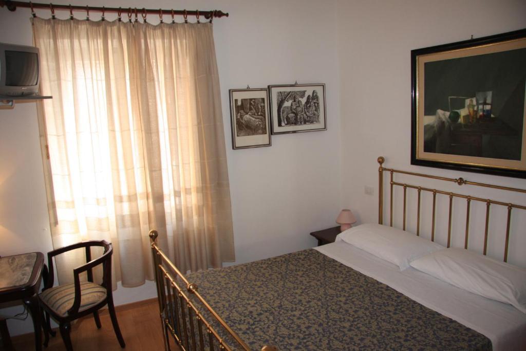 Hotel Morlacchi Perugia Habitación foto